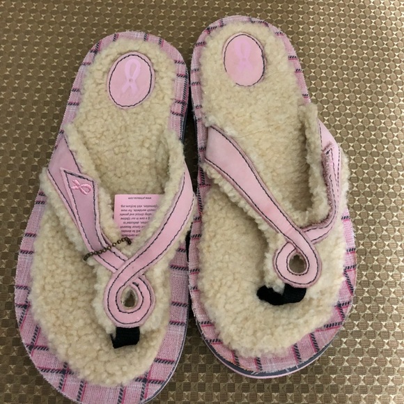 privo flip flops by clarks